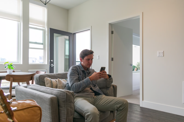 Bin collection app helping a resident manage household waste collection while living in a modern flat.